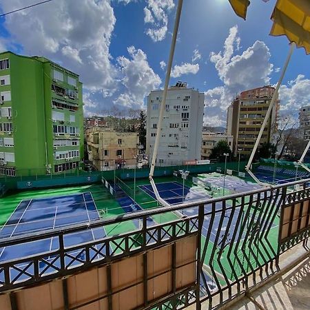 Coral Apartment - City Center Тирана Экстерьер фото