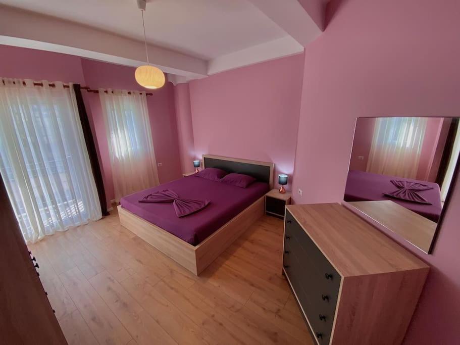 Coral Apartment - City Center Тирана Экстерьер фото